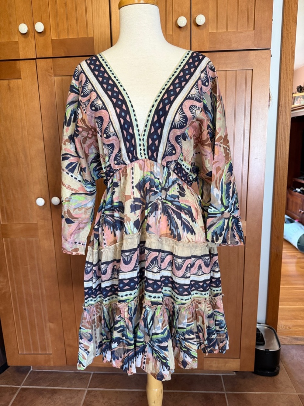 Haute HippieBoho Floral Tiered V-Neck Women’s Dress in Multicolor L